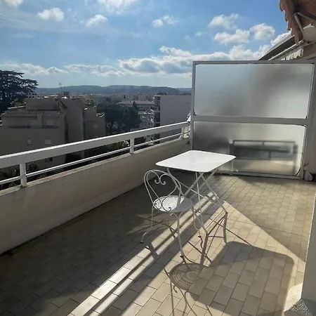 아파트 Penthouse Duplex T3 Sunsea *