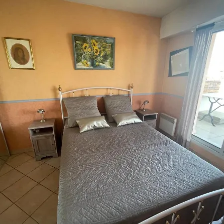 Penthouse Duplex T3 Sunsea 아파트